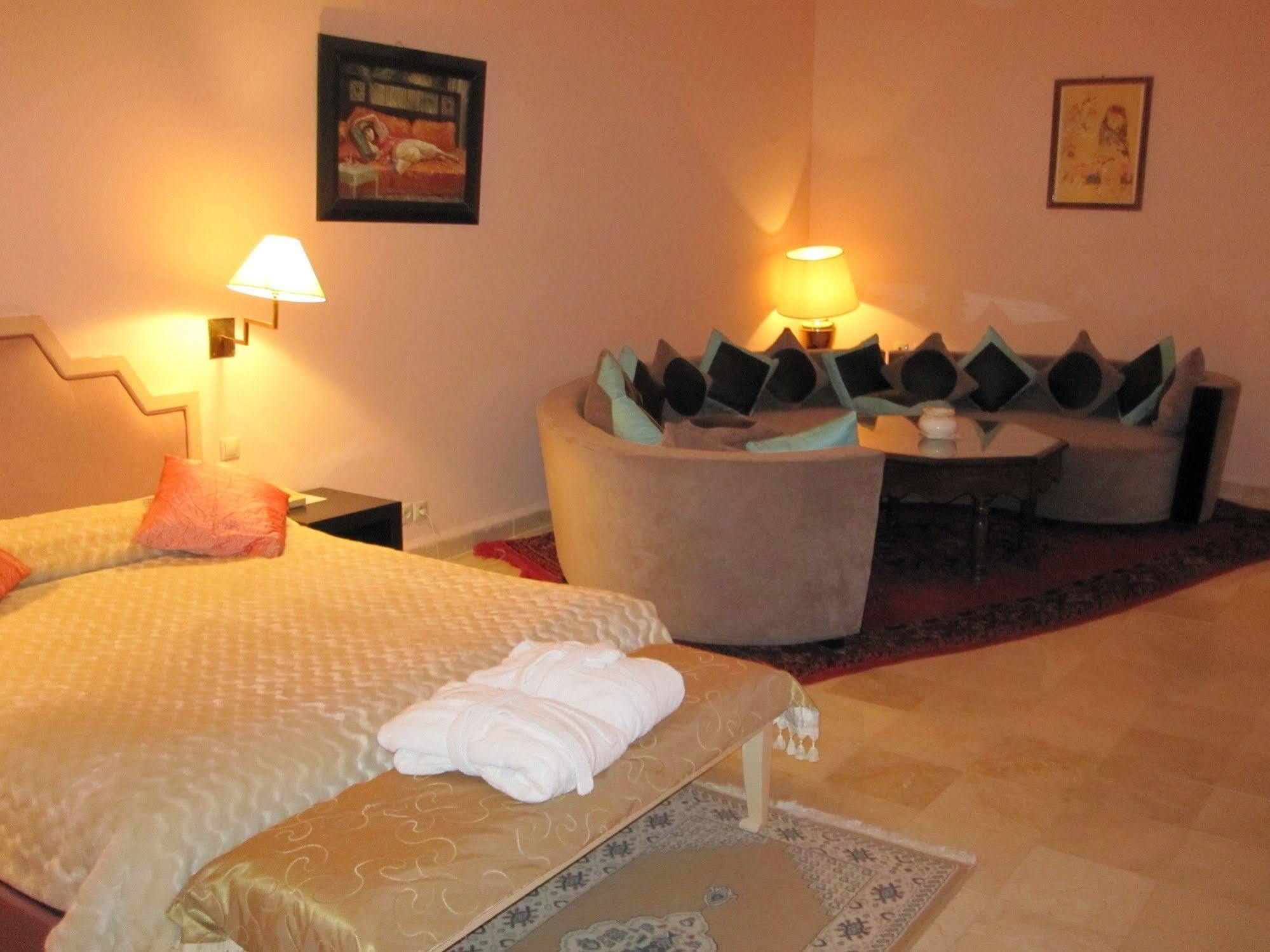 Erfoud Le Riad ภายนอก รูปภาพ